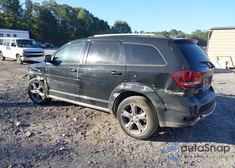 2017 Dodge Journey Crossroad Plus z USA, uszkodzony, nr VIN 3C4PDCGG8HT625817